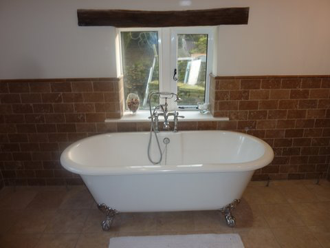 Victorian style bathroom installation Victorian bath tub